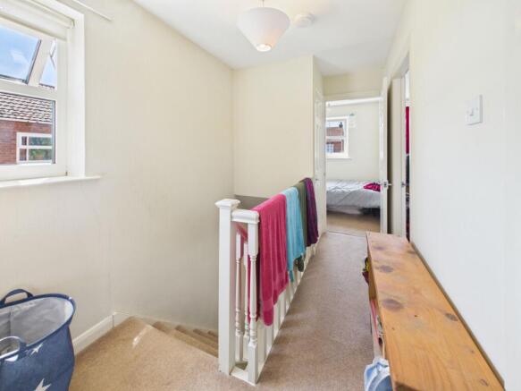3 bed Semi-Detached for sale Image 7