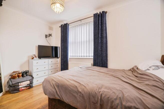 1 bed Bungalow for sale Image 6
