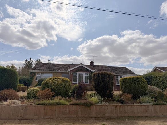 2 Bedroom Bungalow for Sale