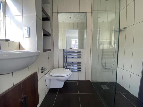 En-Suite Shower Room