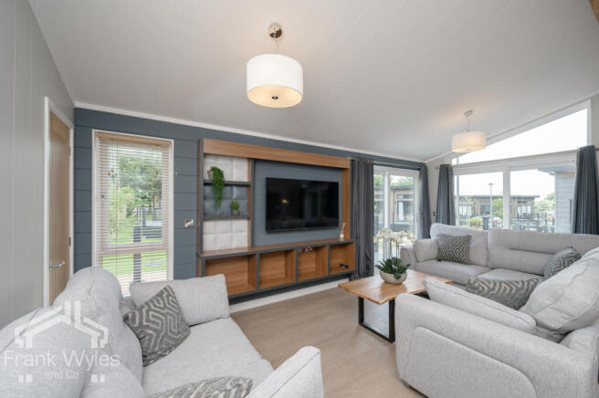 Reeds Bay, Ribby Hall Village, Wrea Green photo 4