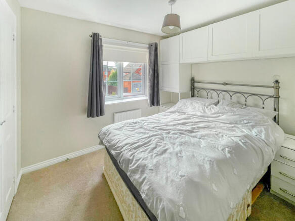 3 bed Semi-Detached for sale Image 10