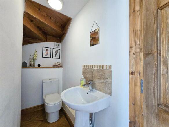 CLOAKROOM