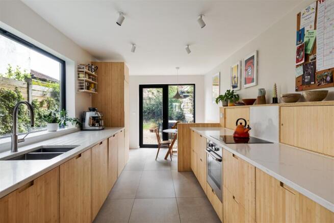 Wellington Road, E17