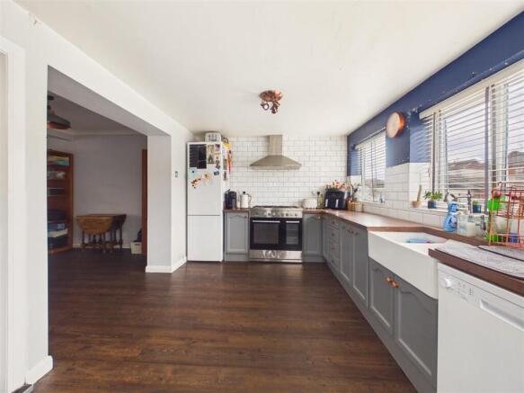 3 bed End of Terrace for sale Image 6