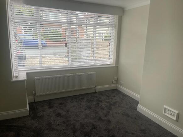 3 bed Semi-Detached to rent Image 4