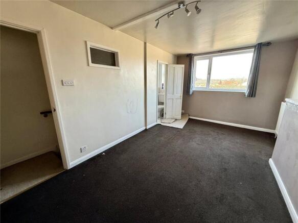 3 bed Terraced for sale Image 7