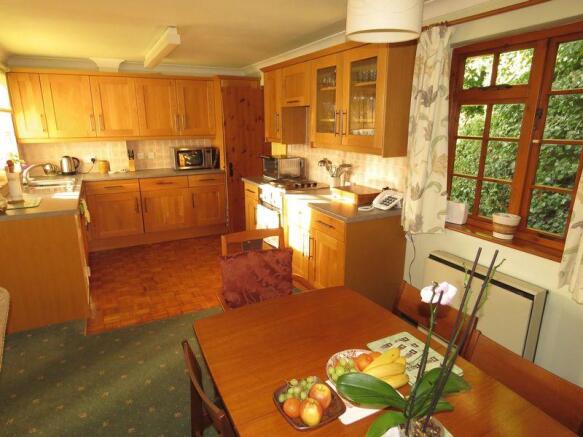 Kitchen/ Dinin...