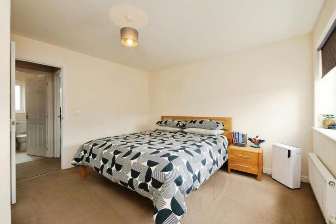 2 bed Terraced for sale Image 9