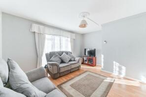 19, Violette Szabo House, Hamilton Road, London SE27 9RU