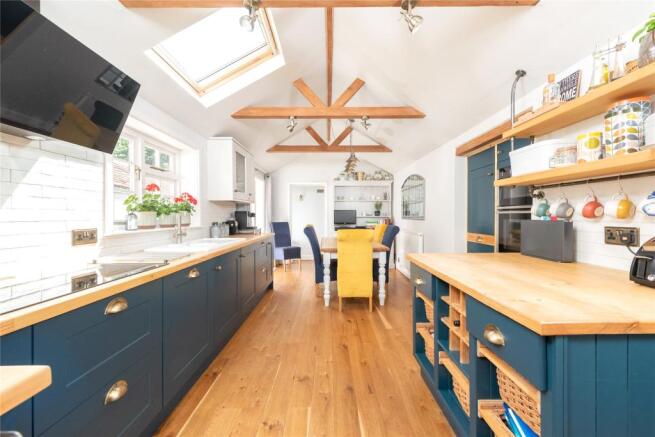 Kitchen/Dining Room