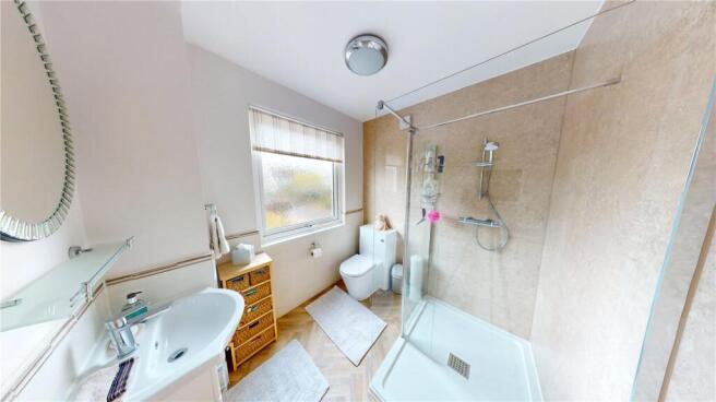 King Edward Road, Stanford-le-Hope, Essex, SS17 photo 4