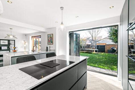 Applecroft, Lower Stondon, Henlow, SG16