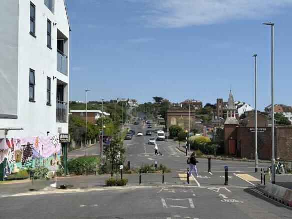 Rugby Court, Brighton photo 5