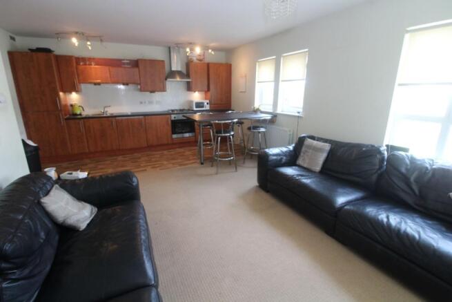 Lounge / Kitchen