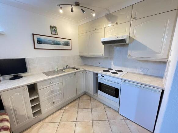 ANNEXE KITCHEN