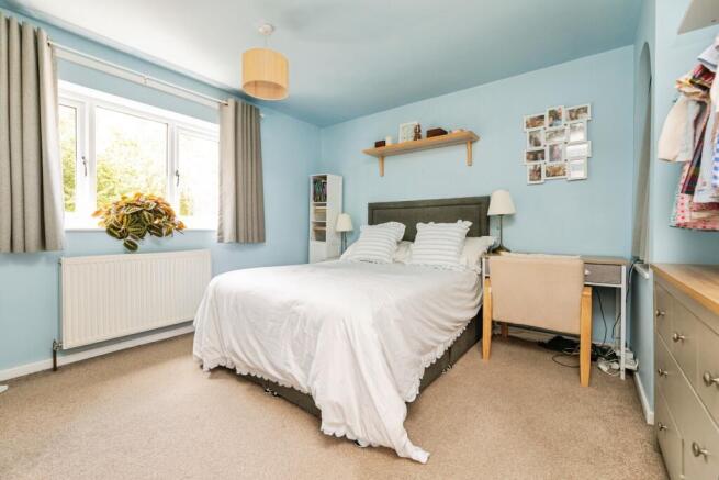 2 bed Semi-Detached for sale Image 8
