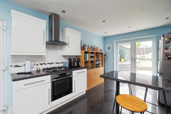 Fitted Kitchen