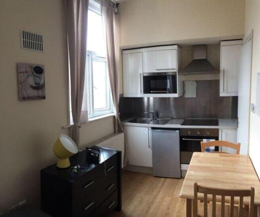 brondesbury-park-nw6-7ay-1063792