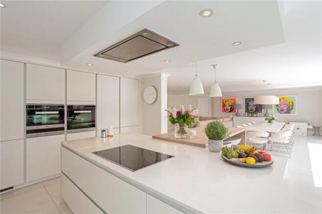 Kitchen/Breakfast