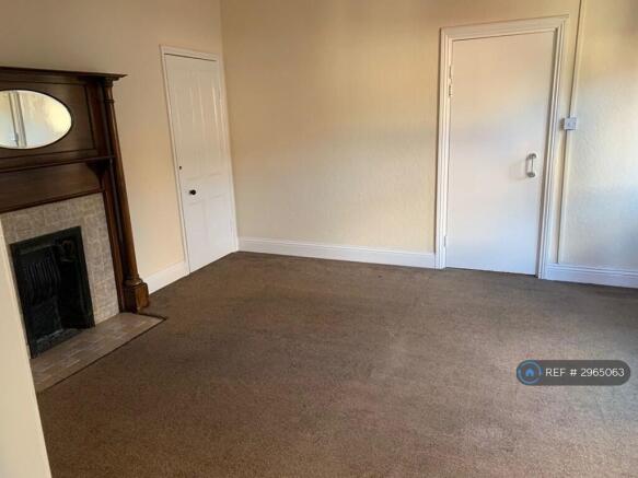 1 bed Flat to rent Image 5