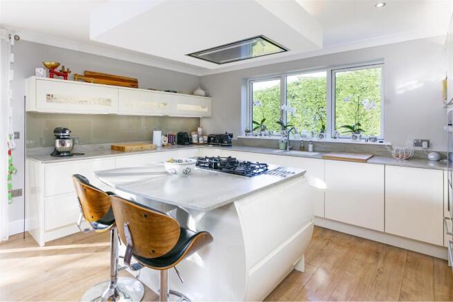 027 - 12A Old Road.jpg