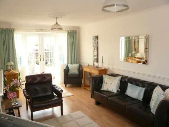 Lounge PIC 2