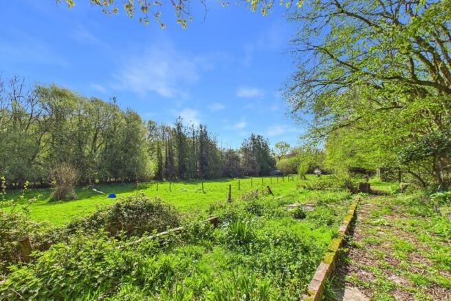 Brickyard Lane, Corfe Mullen, Wimborne, Dorset, BH21 photo 5