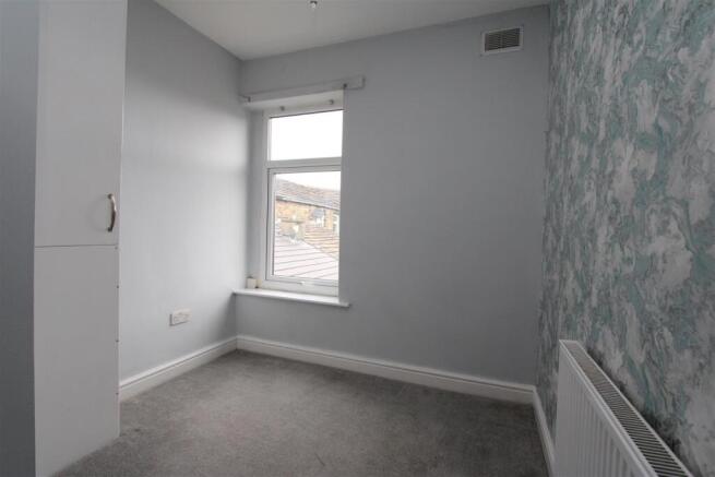 2 bed Detached to rent Image 4