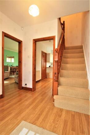 27A Rydal Road hallway.JPG