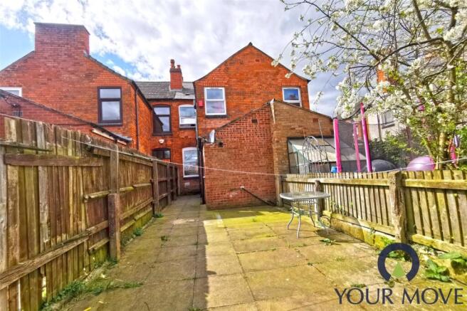 3 bed Terraced for sale Image 9