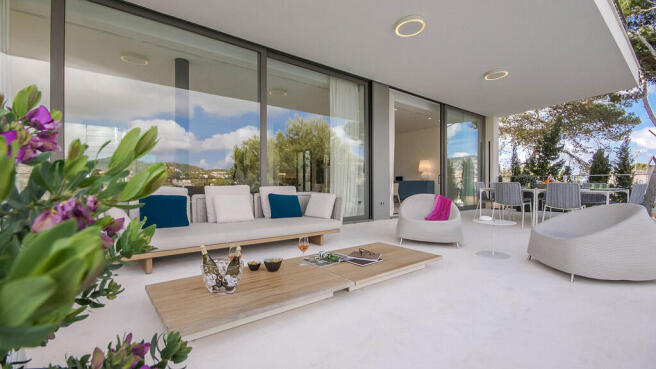 Terrace (1)