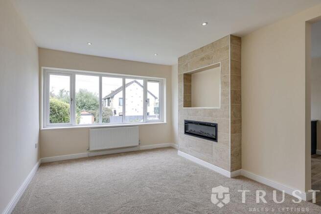 2 bed Semi-Detached Bungalow for sale Image 9