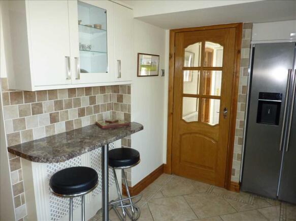 BREAKFAST KITCHEN