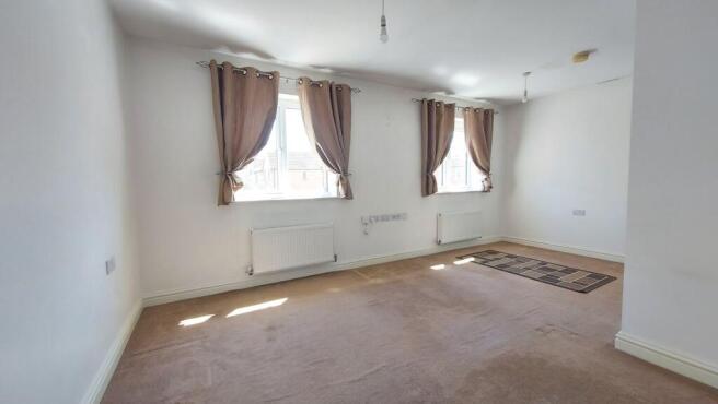 Shelsley Walsh Rise, Bourne, PE10 photo 4