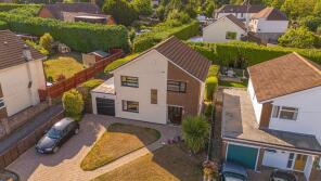 20, Queens Gardens, Caldicot NP26 3BU
