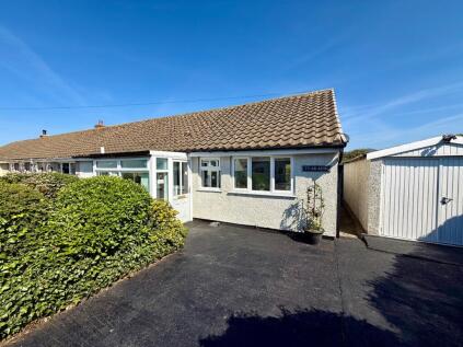 Ty Ar Afon, Francis Avenue, Fairbourne, LL38 2EQ
