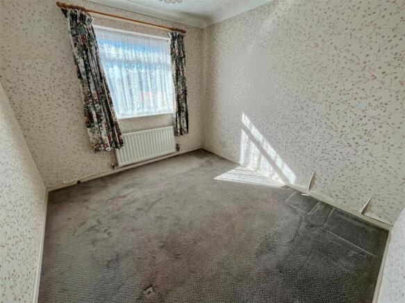 2 bed Bungalow for sale Image 6