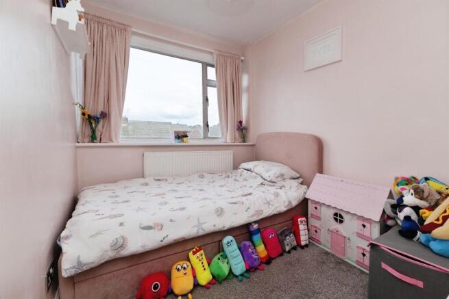3 bed Detached for sale Image 12