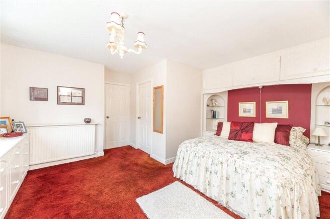 3 bed Semi-Detached for sale Image 5