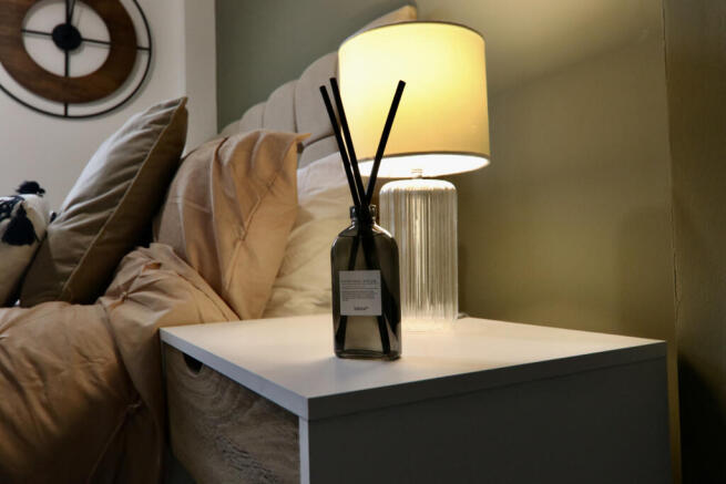 1 bed House Share to rent Image 6
