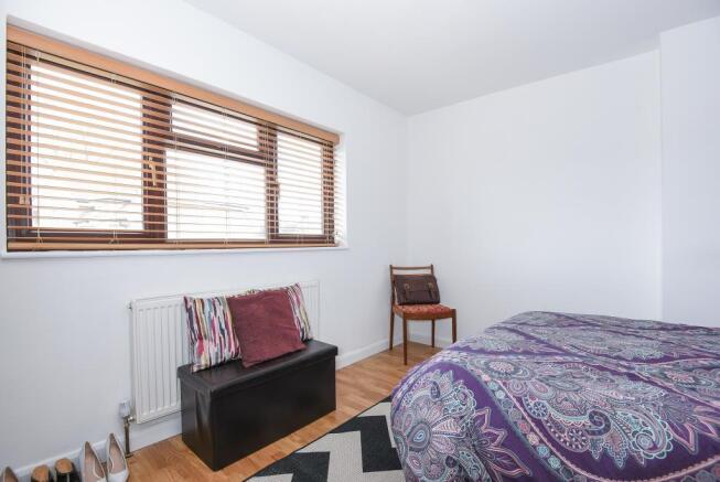 Bedroom    .