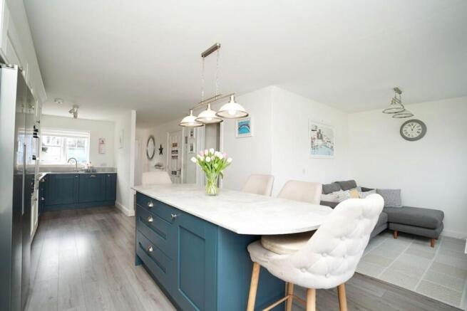 Open Plan Kitchen Diner And Snug
