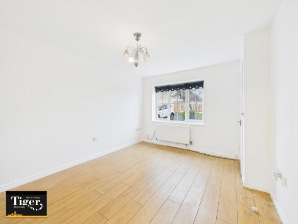 CAM03440G0-PR0454...