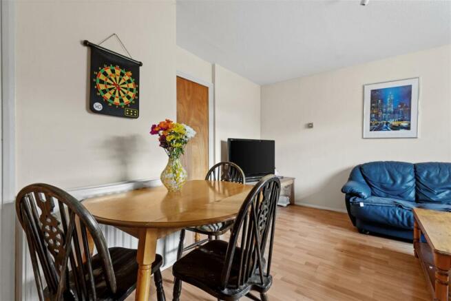 187 Maplehurst Road_009.JPG
