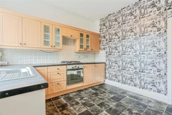 2 bed Terraced for sale Image 5