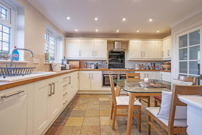 Kitchen/Breakfast