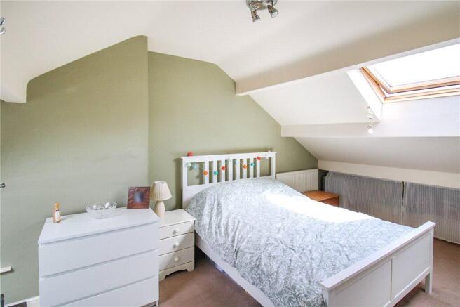 3 bed Terraced for sale Image 8