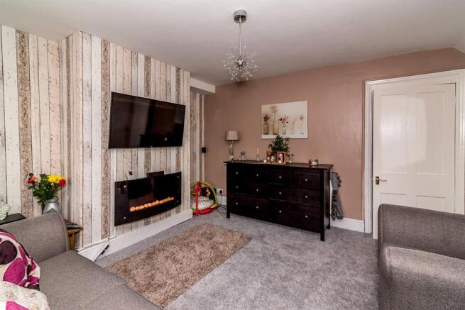 Lounge: