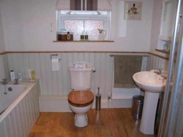Photo 10